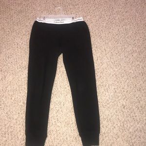 CALVIN KLEIN JOGGER PANTS